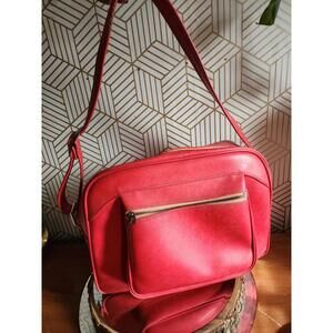 Vintage Samsonite BERRY RED Travel Bag Carry On Shoulder Strap Luggage Suitcase